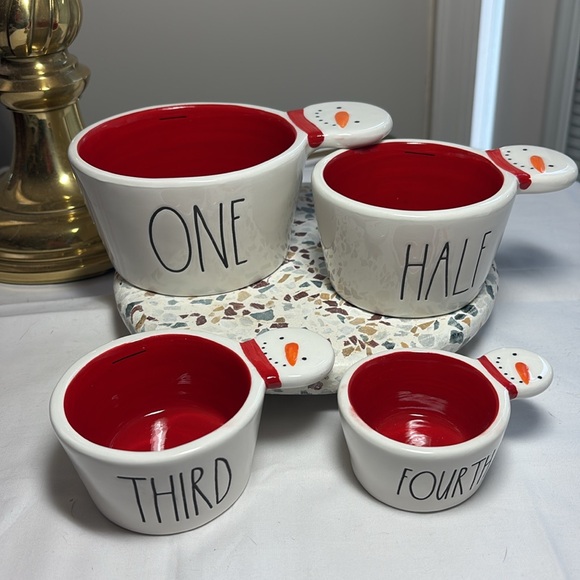 Rae Dunn snowman measuring cups - Picture 1 of 5